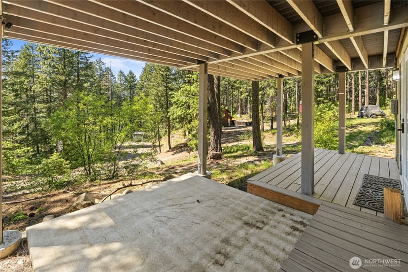 Property photo for 151 Sandstone Drive, Ronald photo 31