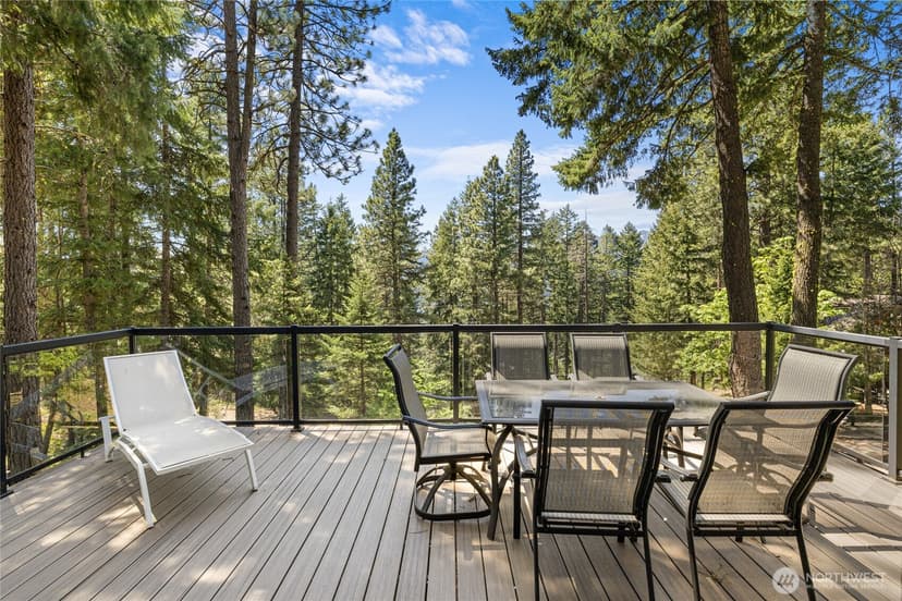 Property photo for 151 Sandstone Drive, Ronald photo 12