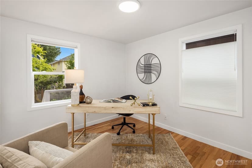 Property photo for 3711 NE 42nd St, Seattle photo 13