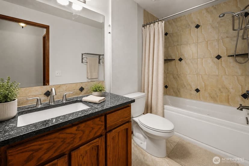 Property photo for 722 N 161st Place #12, Shoreline photo 8