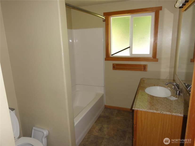 Property photo for 28821 18th Avenue S, Federal Way photo 13