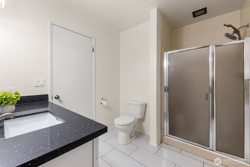 Property photo for 4624 146th Place SE, Bellevue photo 26