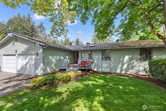 Property photo for 4624 146th Place SE, Bellevue photo 2