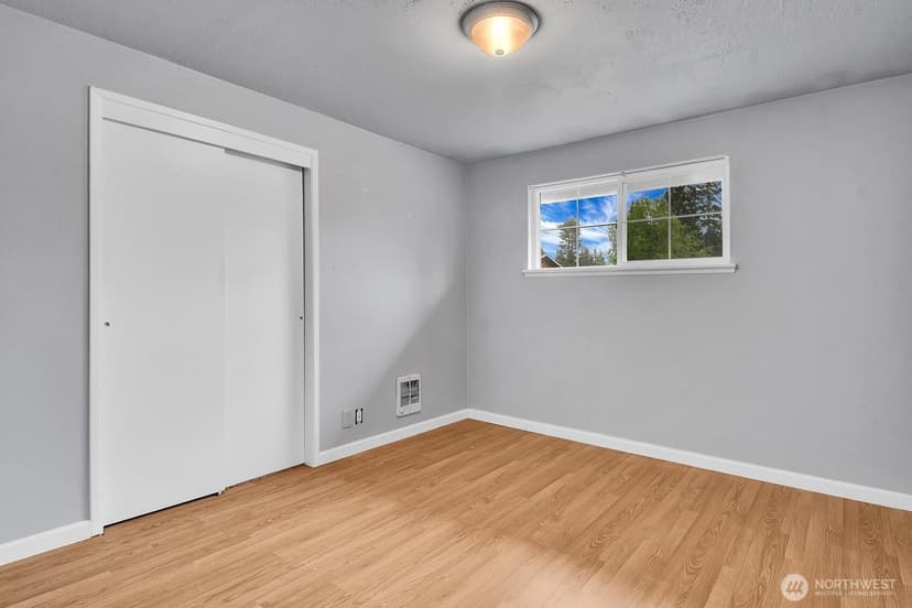 Property photo for 5907 177th Street SW, Lynnwood photo 15