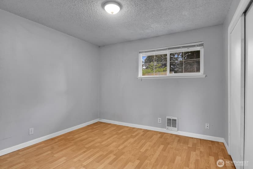 Property photo for 5907 177th Street SW, Lynnwood photo 12