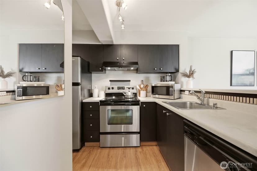 Property photo for 2824 Grand Avenue #A611, Everett photo 7