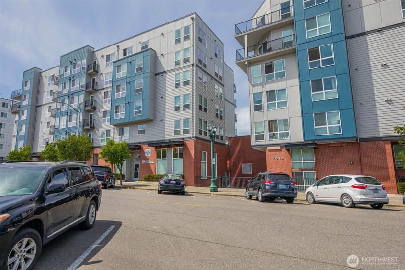 Property photo for 2824 Grand Avenue #A611, Everett photo 38