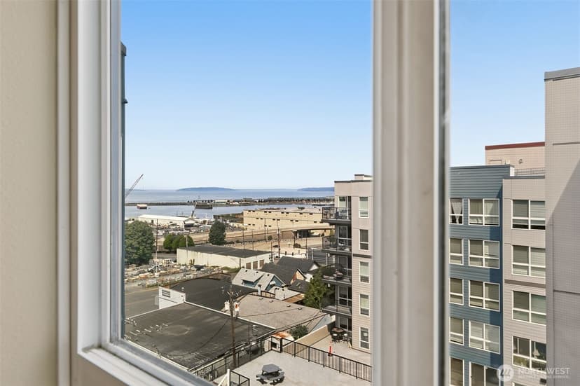 Property photo for 2824 Grand Avenue #A611, Everett photo 17