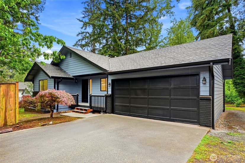 Property photo for 12820 51st Avenue NE, Marysville photo 2