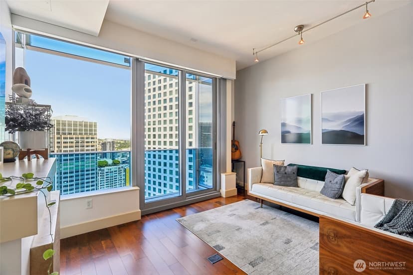 Property photo for 737 Olive Way #3701, Seattle photo 6