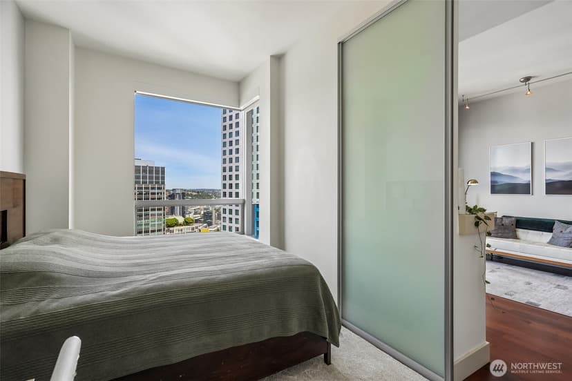 Property photo for 737 Olive Way #3701, Seattle photo 19