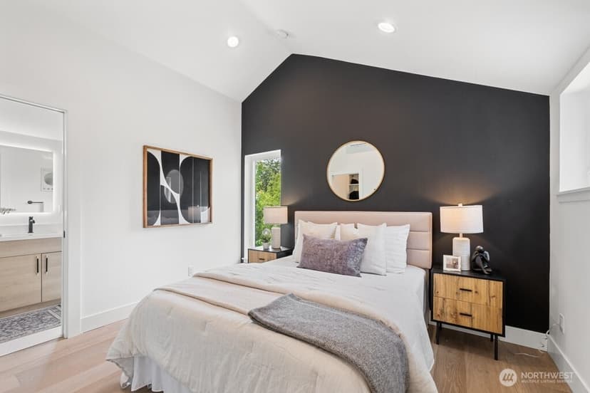 Property photo for 311 NW 89th Street, Seattle photo 12