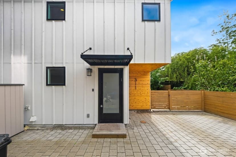 Property photo for 311 NW 89th Street, Seattle