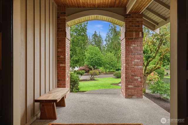 Property photo for 14415 221st Avenue NE, Woodinville photo 4