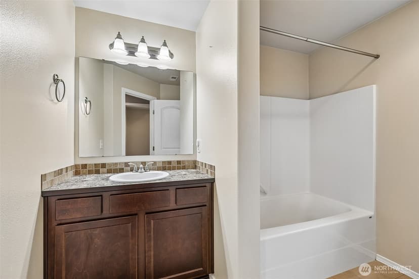 Property photo for 11747 64th Lane S, Seattle photo 31