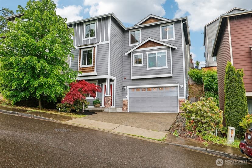 Property photo for 11747 64th Lane S, Seattle photo 2