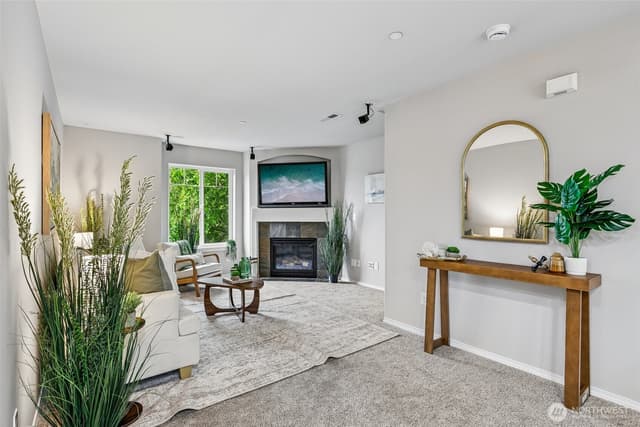 Property photo for 11747 64th Lane S, Seattle photo 4