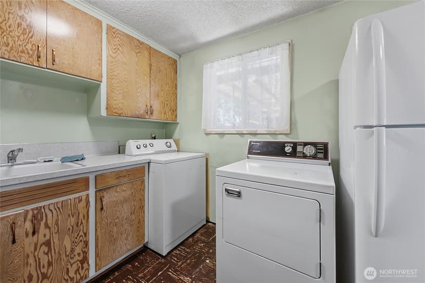 Property photo for 21606 54th Avenue W, Mountlake Terrace photo 13