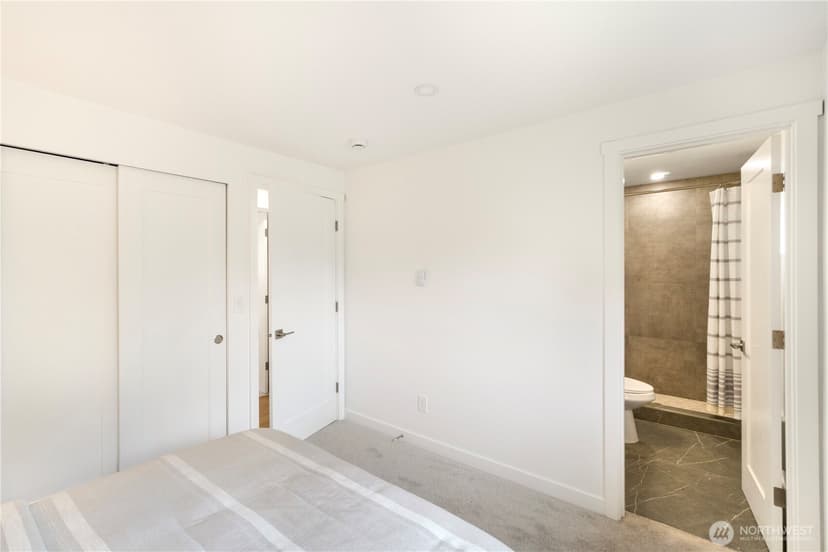 Property photo for 5615 S 305th Street, Auburn photo 12