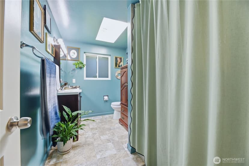 Property photo for 10103 SE 206th Street, Kent photo 16