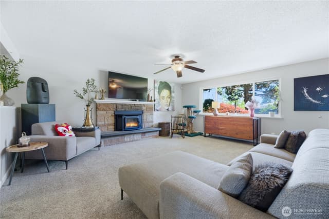 Property photo for 10103 SE 206th Street, Kent photo 5