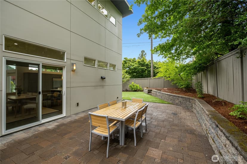 Property photo for 3200 E Republican Street, Seattle photo 8