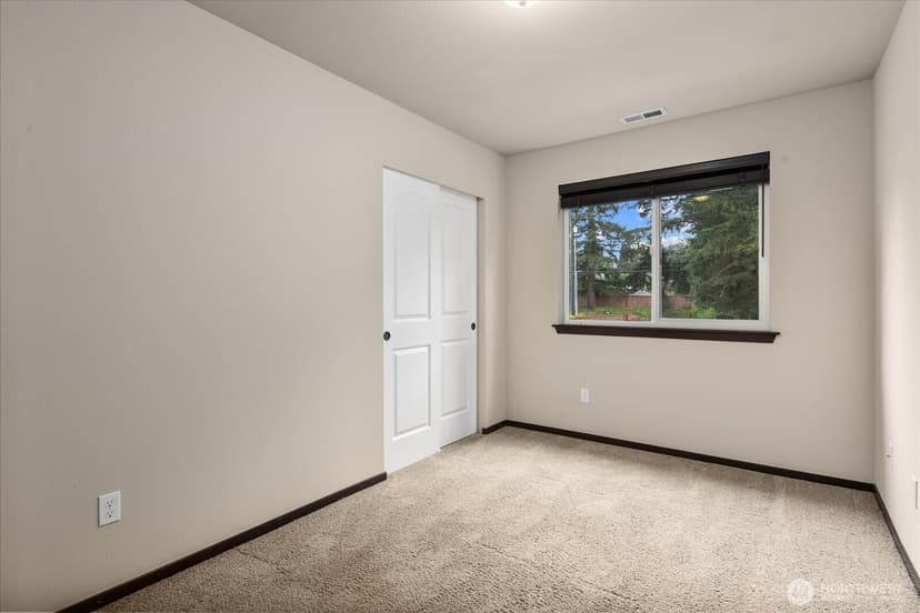 Property photo for 19827 Cypress Way Way, Lynnwood photo 23