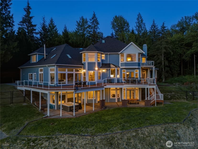 Property photo for 15121 354th Avenue NE, Duvall photo 8