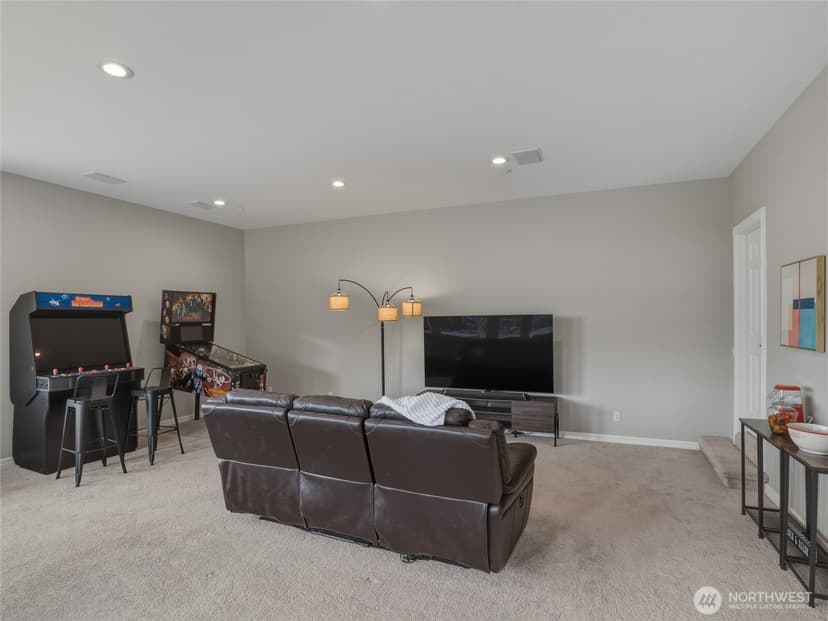 Property photo for 15121 354th Avenue NE, Duvall photo 38