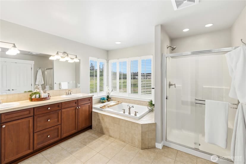 Property photo for 21503 29th Street E, Lake Tapps photo 18