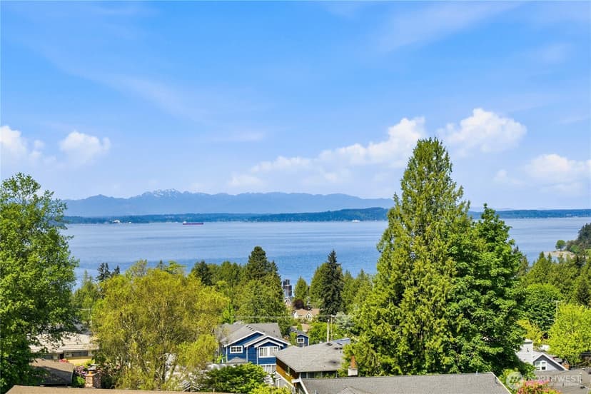 Property photo for 9354 California Drive SW, Seattle photo 33