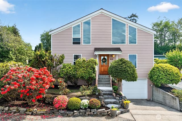 Property photo for 516 Wana Wana Place NE, Tacoma photo 2