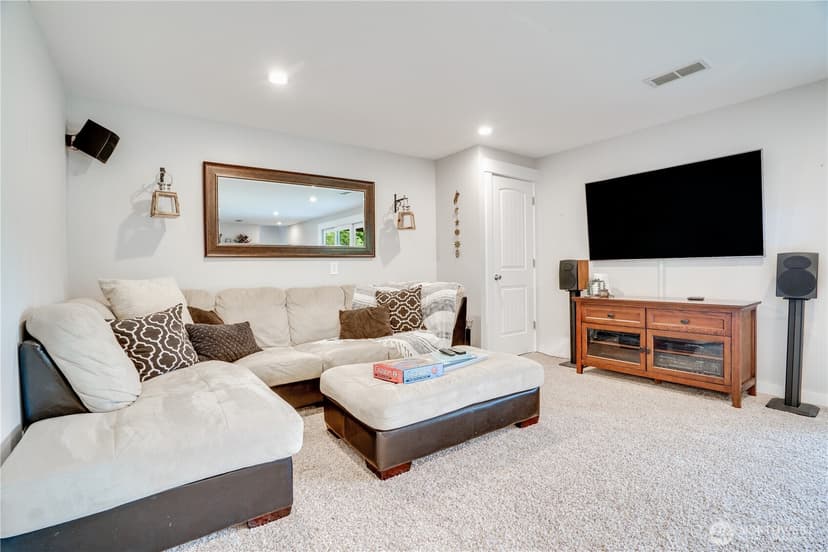 Property photo for 1204 Coral Drive, Fircrest photo 25