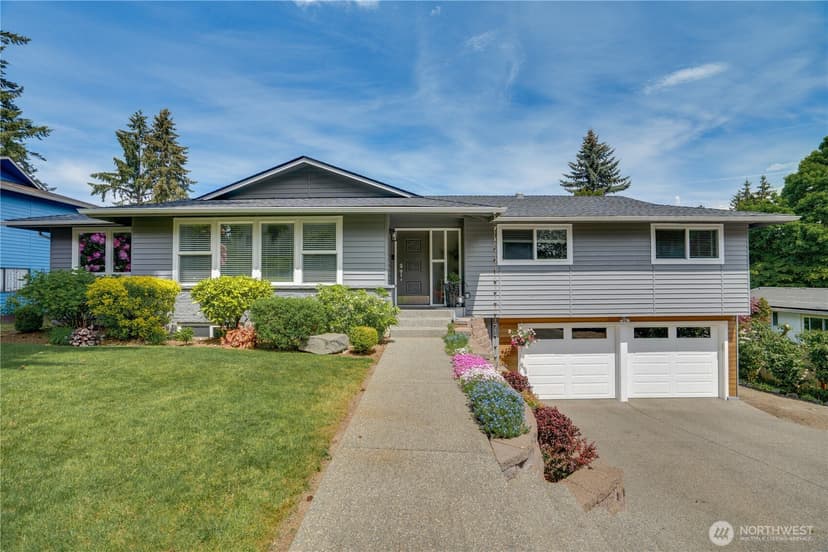 Property photo for 1204 Coral Drive, Fircrest