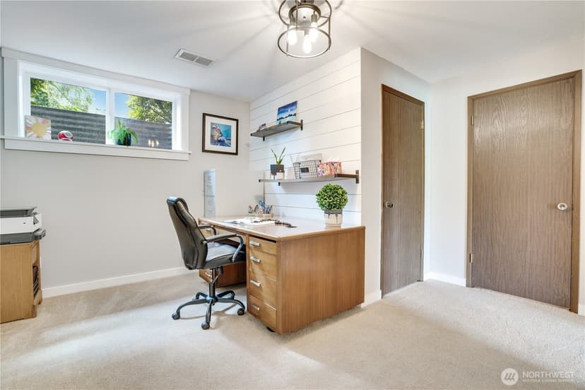 Property photo for 1204 Coral Drive, Fircrest photo 24