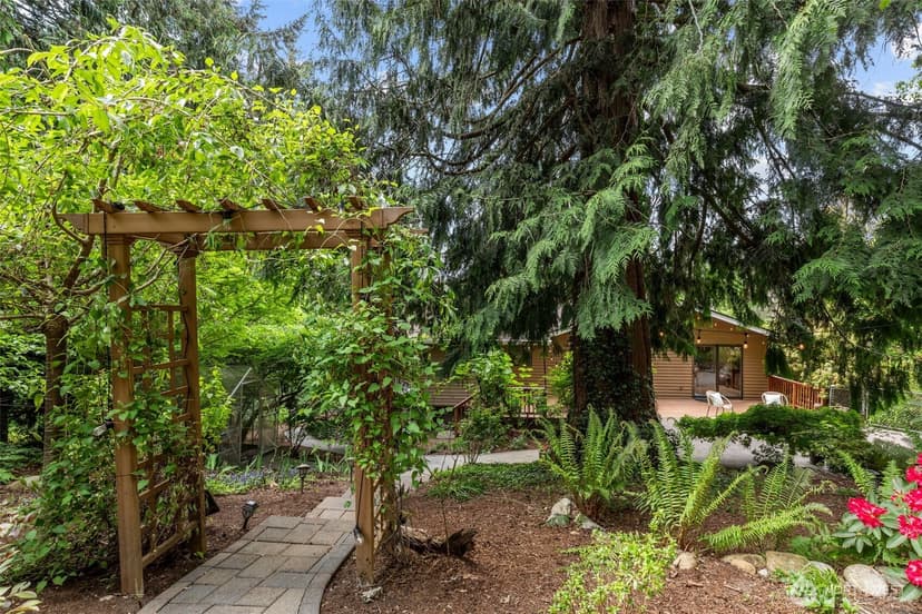 Property photo for 15811 20th Place W, Lynnwood photo 32