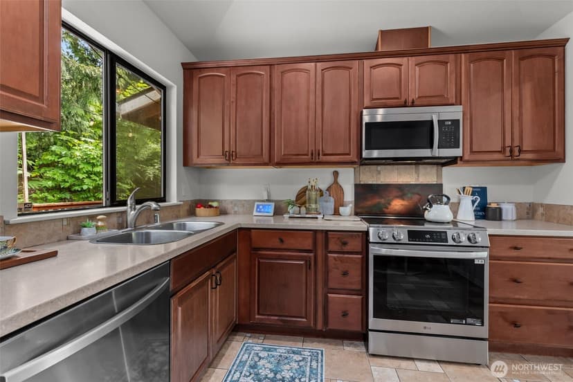 Property photo for 15811 20th Place W, Lynnwood photo 9