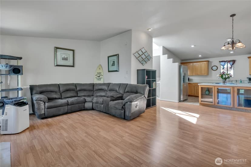 Property photo for 1808 Maple Lane #79, Kent photo 7