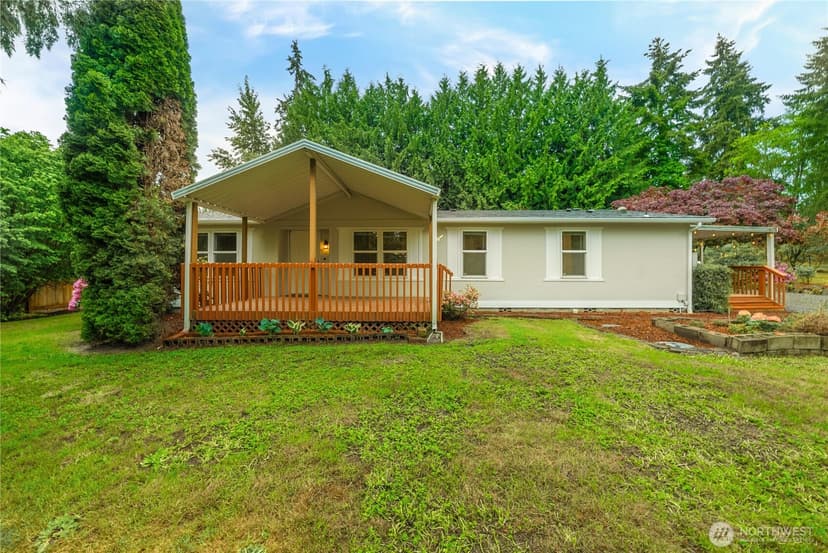 Property photo for 11814 4th Street E, Edgewood photo 38