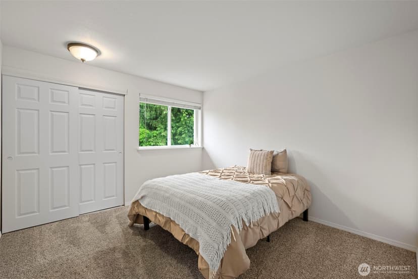 Property photo for 816 151st Place SW, Lynnwood photo 20