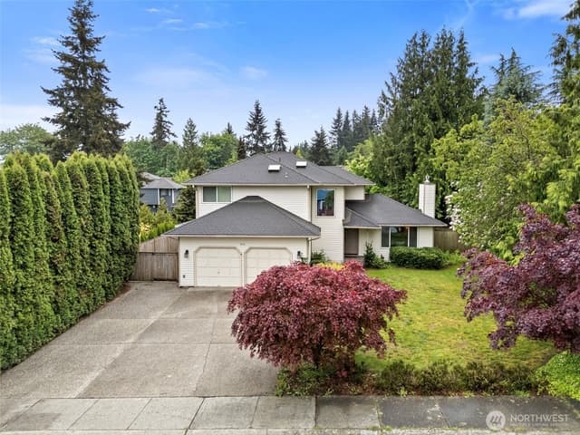 Property photo for 816 151st Place SW, Lynnwood