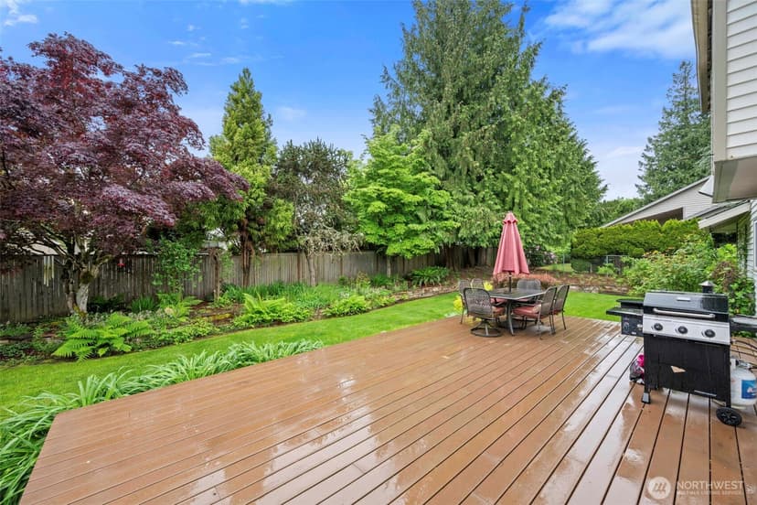 Property photo for 816 151st Place SW, Lynnwood photo 24
