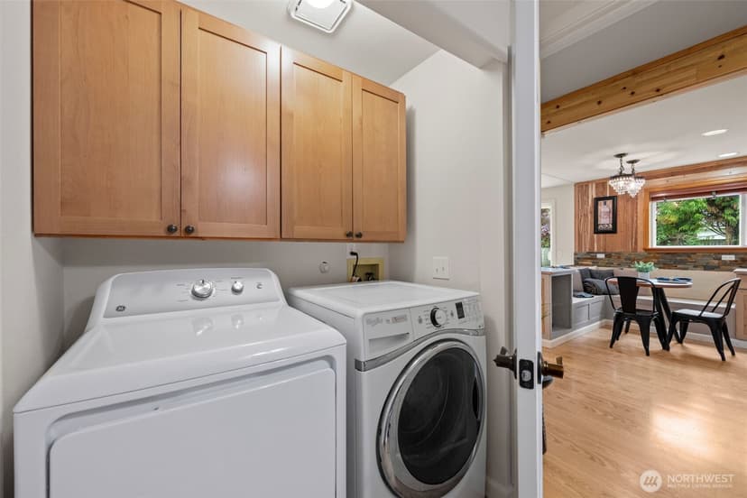 Property photo for 816 151st Place SW, Lynnwood photo 14