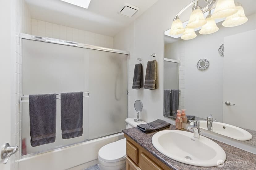 Property photo for 20712 33rd Avenue W, Lynnwood photo 22