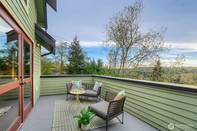 Property photo for 4586 22nd Avenue SW, Seattle photo 24