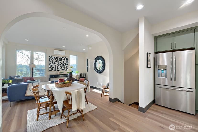 Property photo for 4586 22nd Avenue SW, Seattle photo 10