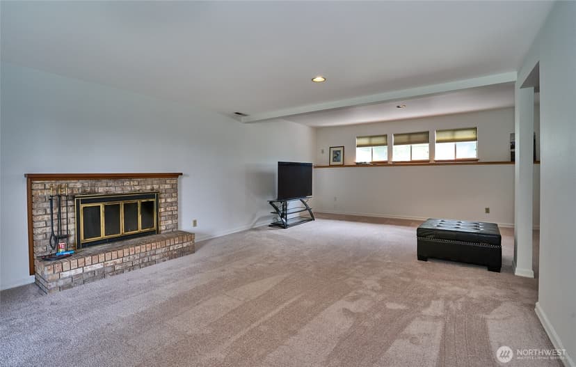 Property photo for 1404 S 290th Place, Federal Way photo 17