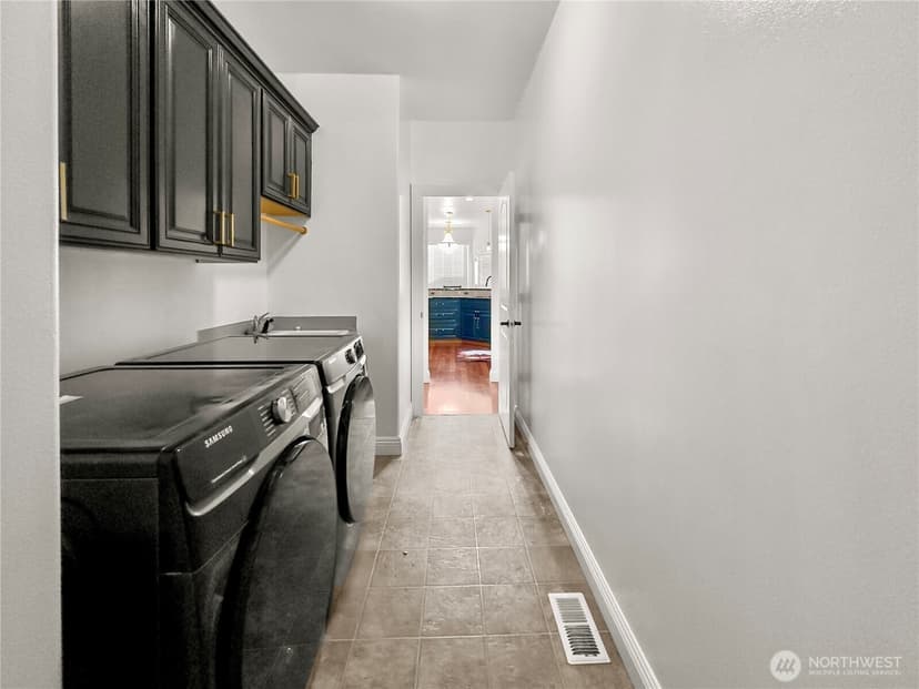 Property photo for 6712 94th Street E, Puyallup photo 34