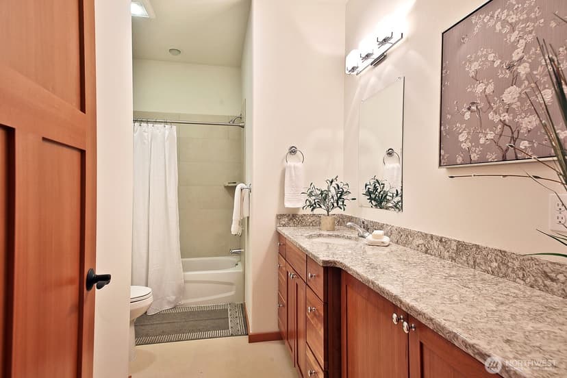 Property photo for 259 Laurel Loop, Langley photo 19