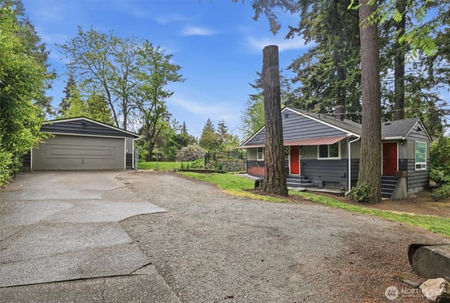 Property photo for 1027 S 124th Street, Seattle
